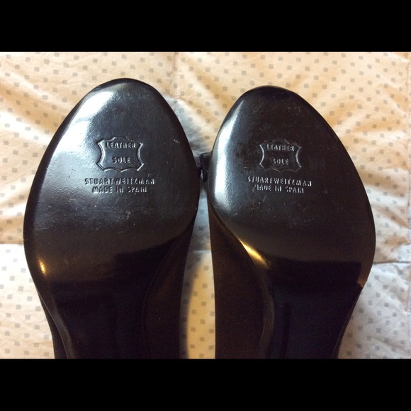 Stuart Weiztman Pumps - Picture 5 of 6